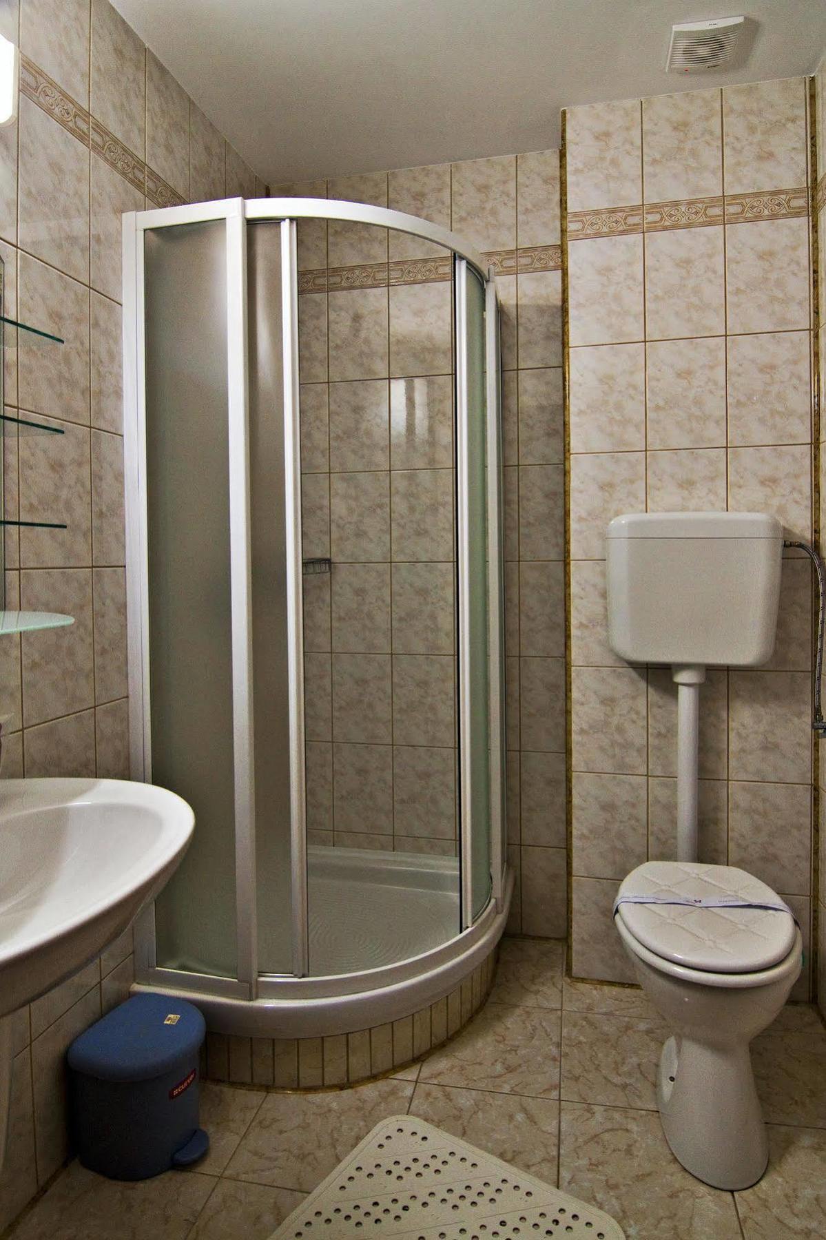 Hotel Floris Cheia  Εξωτερικό φωτογραφία