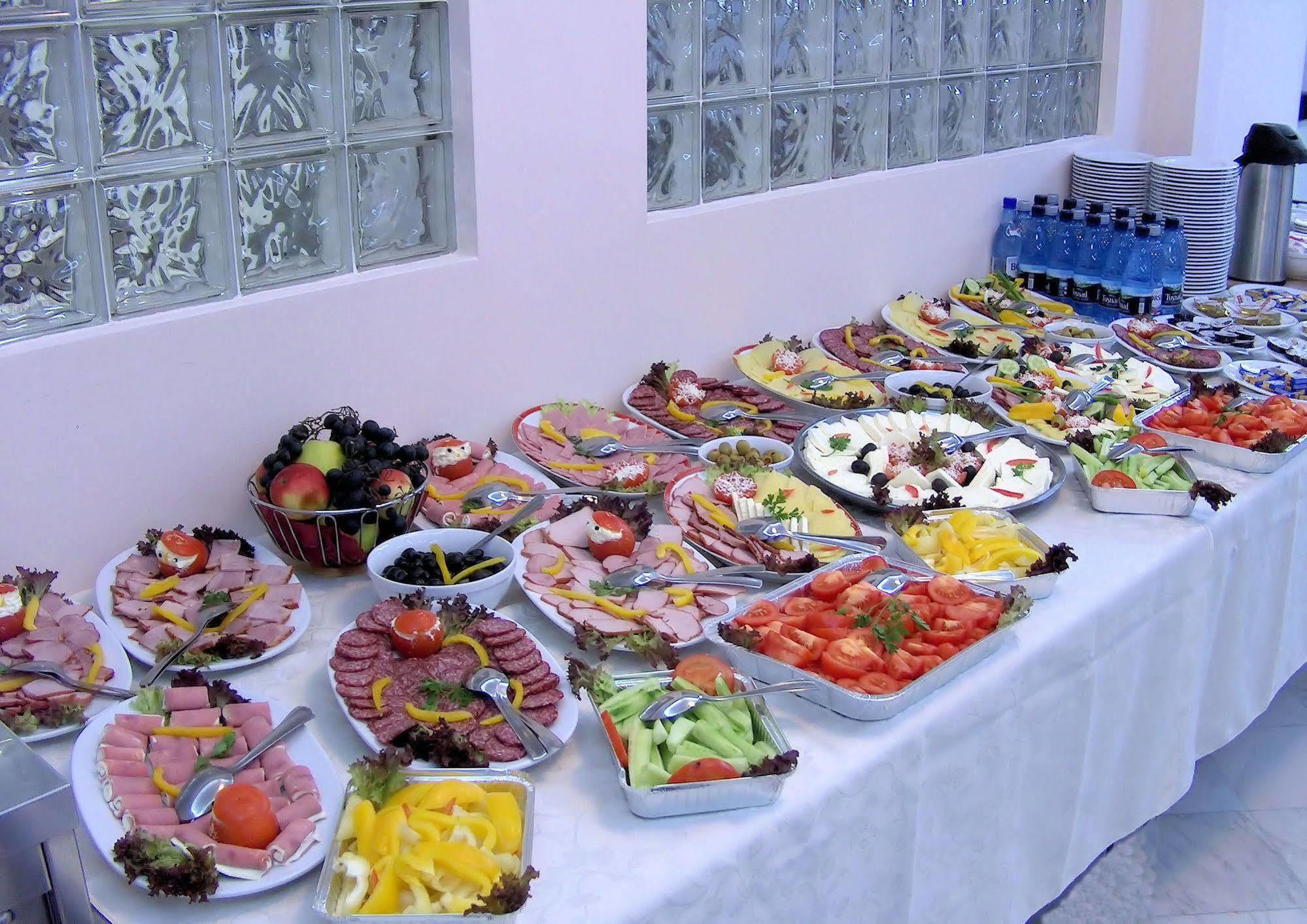 Hotel Floris Cheia  Εξωτερικό φωτογραφία